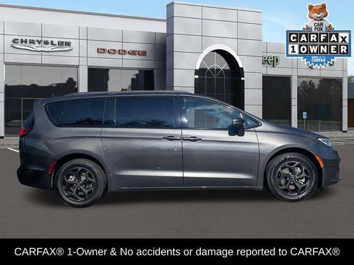 2021 Chrysler Pacifica Hybrid Touring L