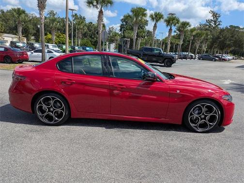 2024 Alfa Romeo Giulia Ti