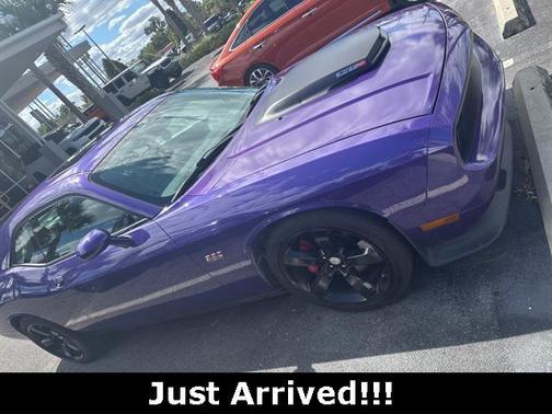 2013 Dodge Challenger SRT8