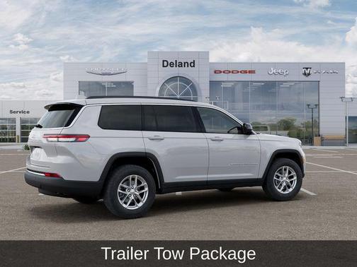 Bright White Clearcoat 2026 Jeep Grand Cherokee L Laredo