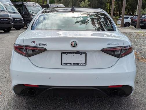 2024 Alfa Romeo Giulia Veloce RWD