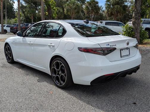 2024 Alfa Romeo Giulia Veloce RWD