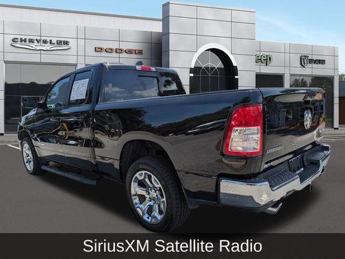 Diamond Black Crystal Pearlcoat 2021 RAM 1500 Big Horn/Lone Star