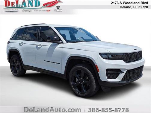 2022 Jeep Grand Cherokee Altitude