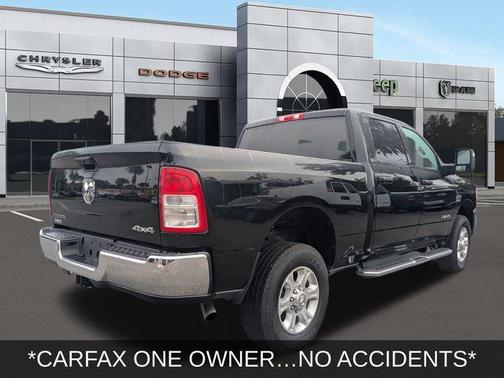 2024 RAM 2500 Big Horn Crew Cab 4x4 6'4' Box