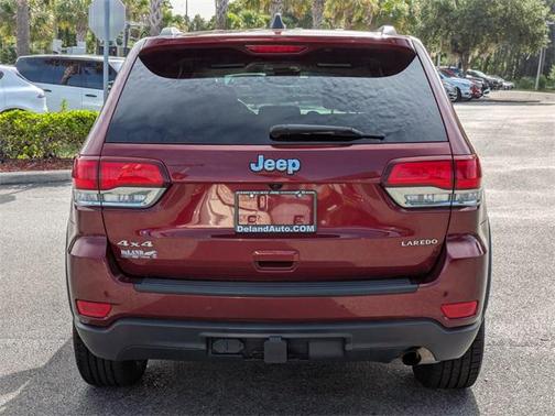 2021 Jeep Grand Cherokee Laredo