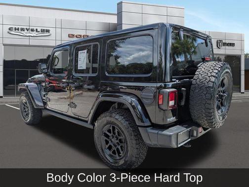 Black Clearcoat 2021 Jeep Wrangler Unlimited Sahara