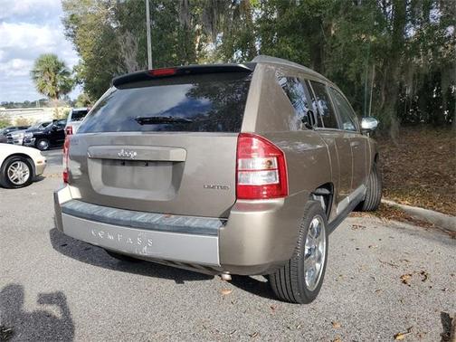 Photo 4 of 4 of 2007 Jeep Compass Limited