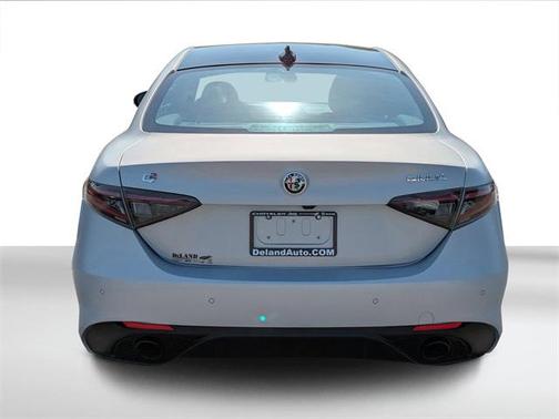 2024 Alfa Romeo Giulia Ti