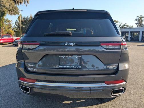 2024 Jeep Grand Cherokee Summit