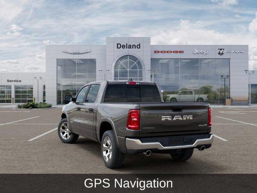Granite Crystal Metallic Clearcoat 2027 RAM 1500 Big Horn/Lone Star