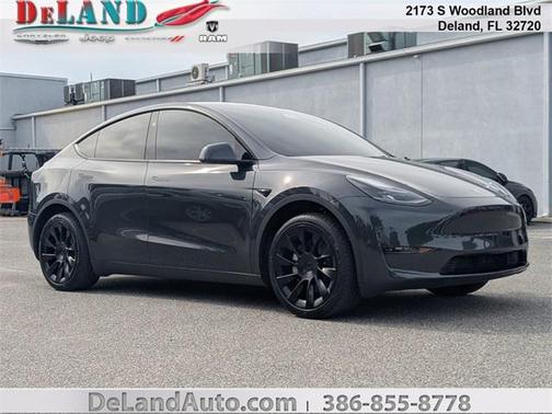 2024 Tesla Model Y Standard Range