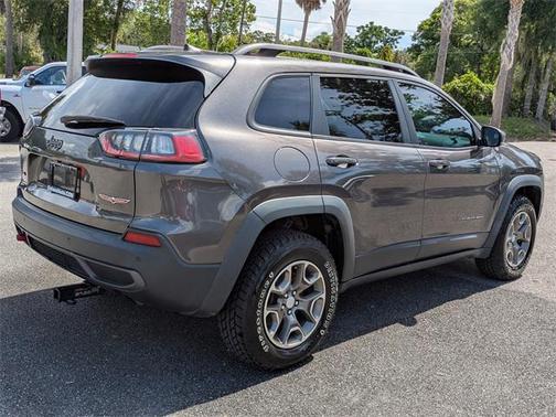 2020 Jeep Cherokee Trailhawk