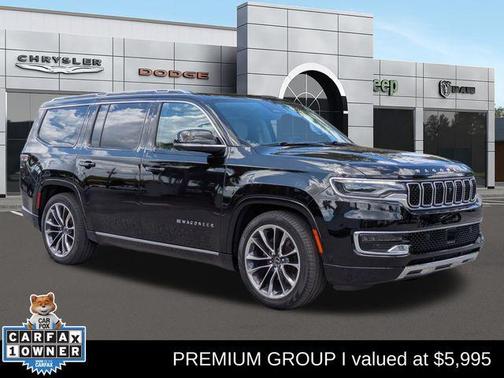 Diamond Black Crystal Pearlcoat 2024 Jeep Wagoneer Series III 4x4
