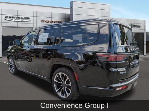 Diamond Black Crystal Pearlcoat 2024 Jeep Wagoneer Series III 4x4