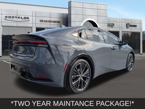 2024 Toyota Prius XLE