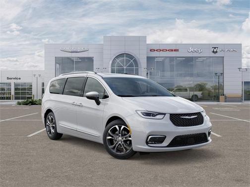 2026 Chrysler Pacifica L