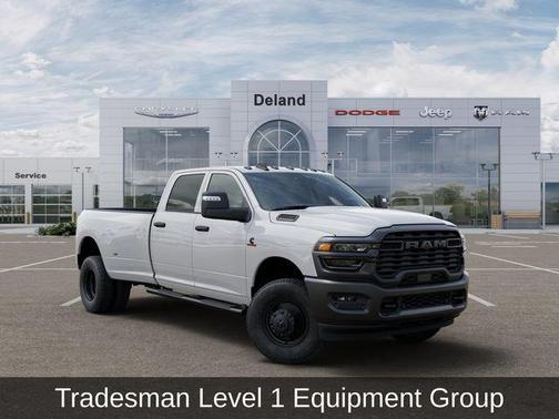 2026 RAM 3500 Tradesman Crew Cab 4x4 8' Box