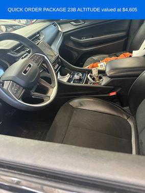 Baltic Gray Metallic Clearcoat 2024 Jeep Grand Cherokee L Altitude