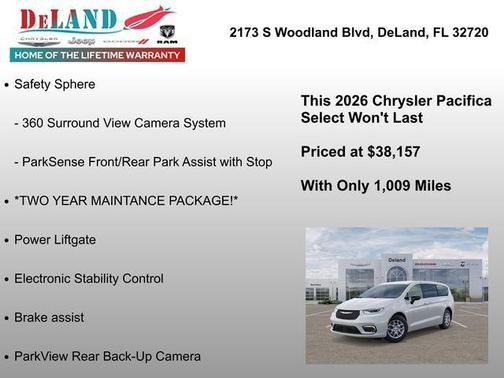 Bright White Clearcoat 2026 Chrysler Pacifica L