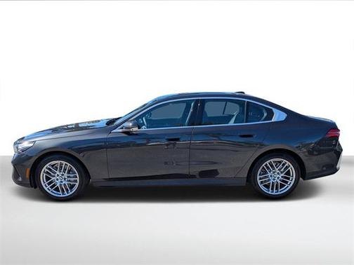 2024 BMW 530 xDrive