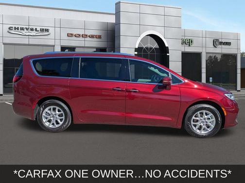 2021 Chrysler Pacifica Touring L