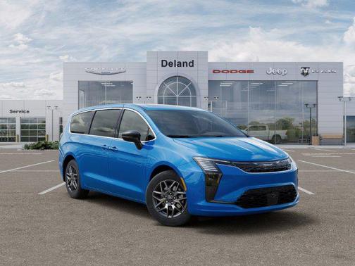 Hydro Blue Pearlcoat 2027 Chrysler Pacifica Limited