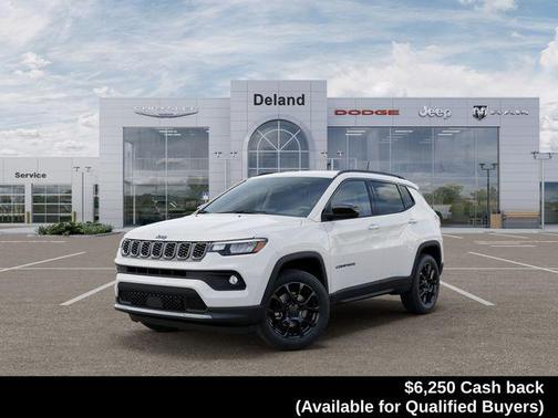 Bright White Clearcoat 2026 Jeep Compass Latitude