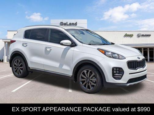 Snow White Pearl 2018 Kia Sportage EX