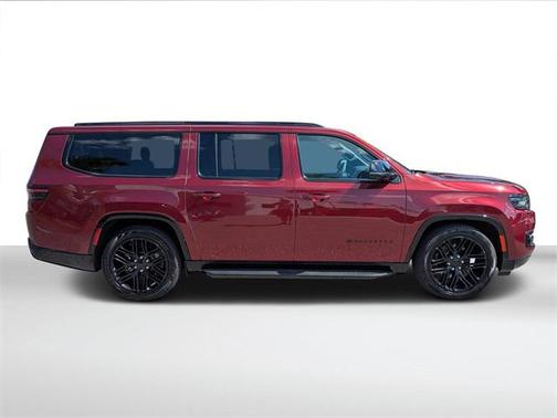 2024 Jeep Wagoneer L Series II Carbide 4x4