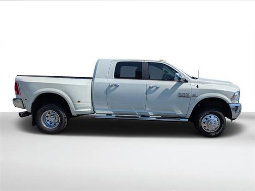 2016 RAM 3500 Laramie