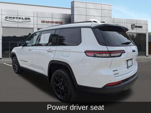Bright White Clearcoat 2024 Jeep Grand Cherokee L Altitude