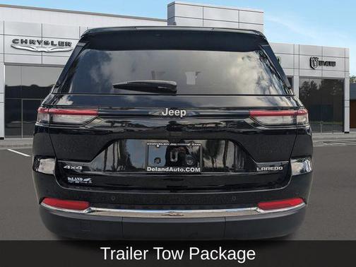 2024 Jeep Grand Cherokee Laredo