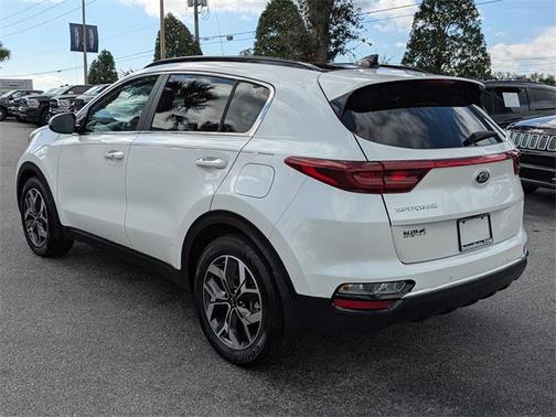 2022 Kia Sportage EX