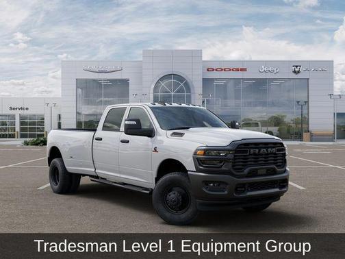 2026 RAM 3500 Tradesman Crew Cab 4x4 8' Box