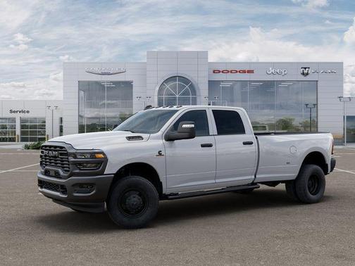 2026 RAM 3500 Tradesman Crew Cab 4x4 8' Box