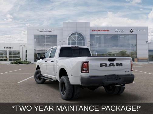 2026 RAM 3500 Tradesman Crew Cab 4x4 8' Box