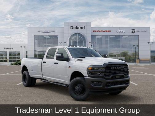 2026 RAM 3500 Tradesman Crew Cab 4x4 8' Box