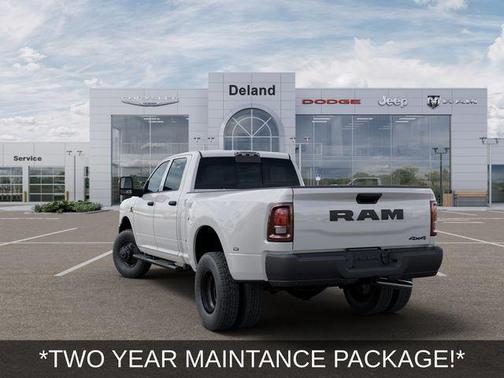 2026 RAM 3500 Tradesman Crew Cab 4x4 8' Box