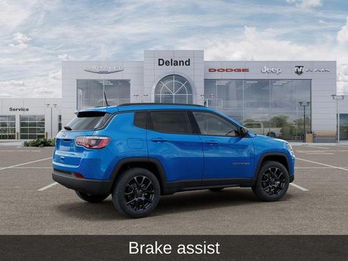Hydro Blue Pearlcoat 2026 Jeep Compass Latitude