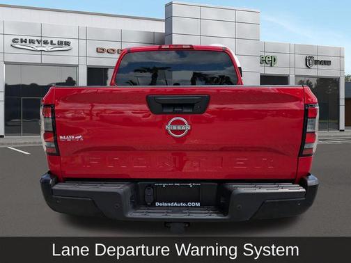 2022 Nissan Frontier S