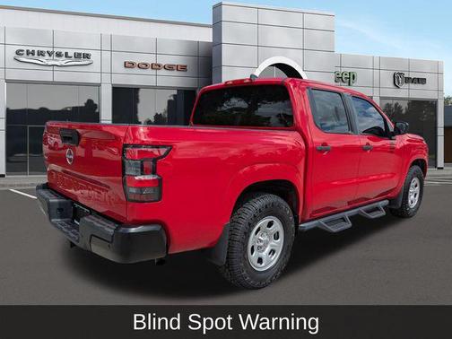 2022 Nissan Frontier S