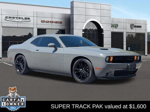 2018 Dodge Challenger SXT