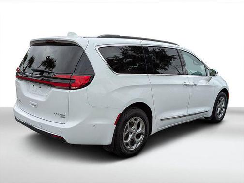 2022 Chrysler Pacifica Limited