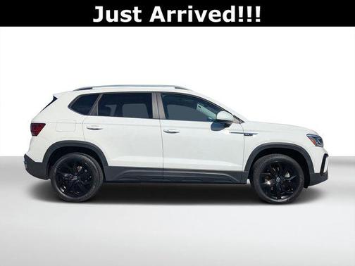 2022 Volkswagen Taos 1.5T SEL