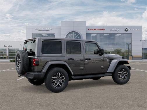 2025 Jeep Wrangler 4-Door Sahara 4x4
