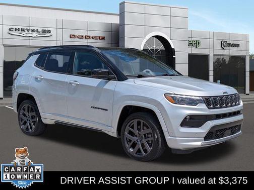 Silver Zynith Metallic Clearcoat 2025 Jeep Compass Limited