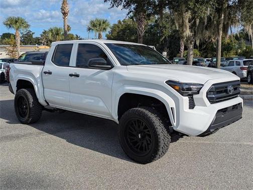 2024 Toyota Tacoma SR