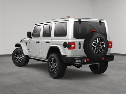2025 Jeep Wrangler 4-Door Sahara 4x4