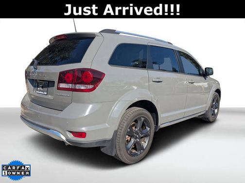 2020 Dodge Journey Crossroad